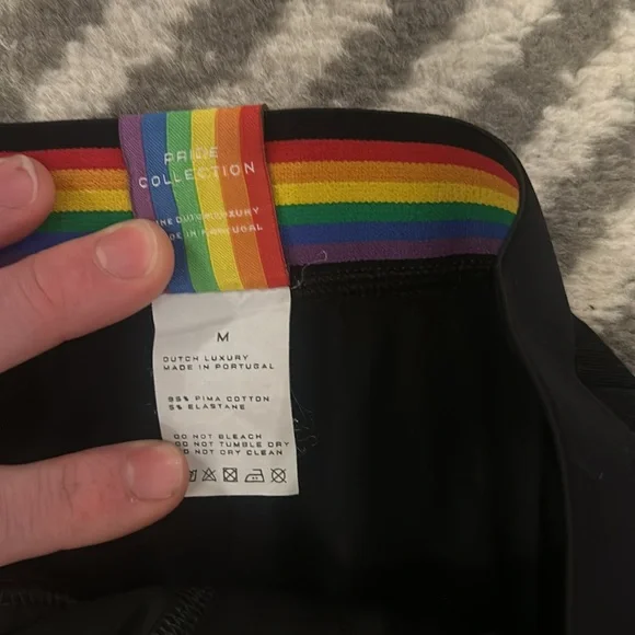 LVW Pride Trunk, Black, Medium - Picture 2 of 3
